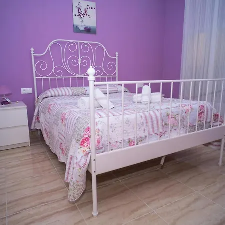 Con Patio Y Aire Acondicionado En El Centro De Conil - Es-180-31 Apartment